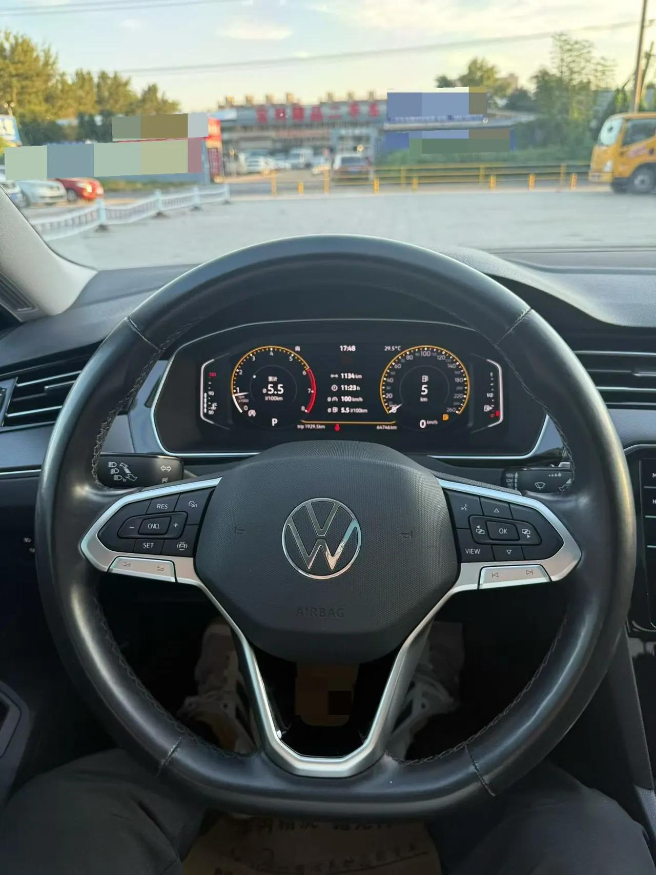 Volkswagen 2020 Magotan 2.0TSI 330TSI luxury automatic transmission 5