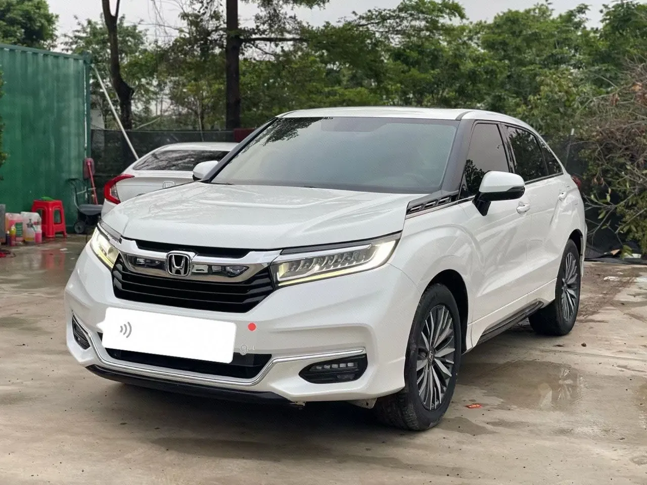 Open image lightbox: Honda 2020 Crown Road 2.0T 370TURBO Two-Drive Deluxe Automatic Gear