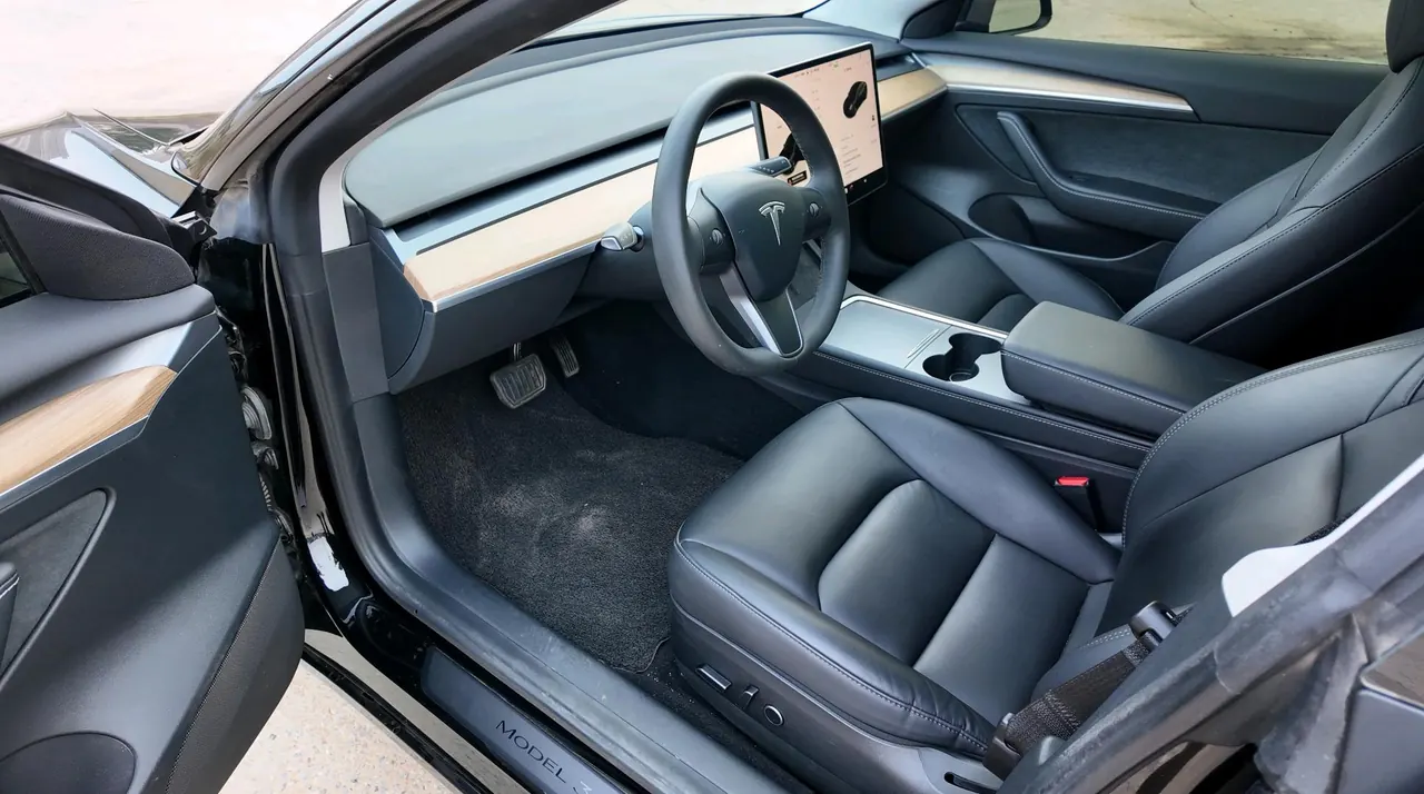 Tesla 2022 Model 3 rear-wheel drive version of automatic transmission 6