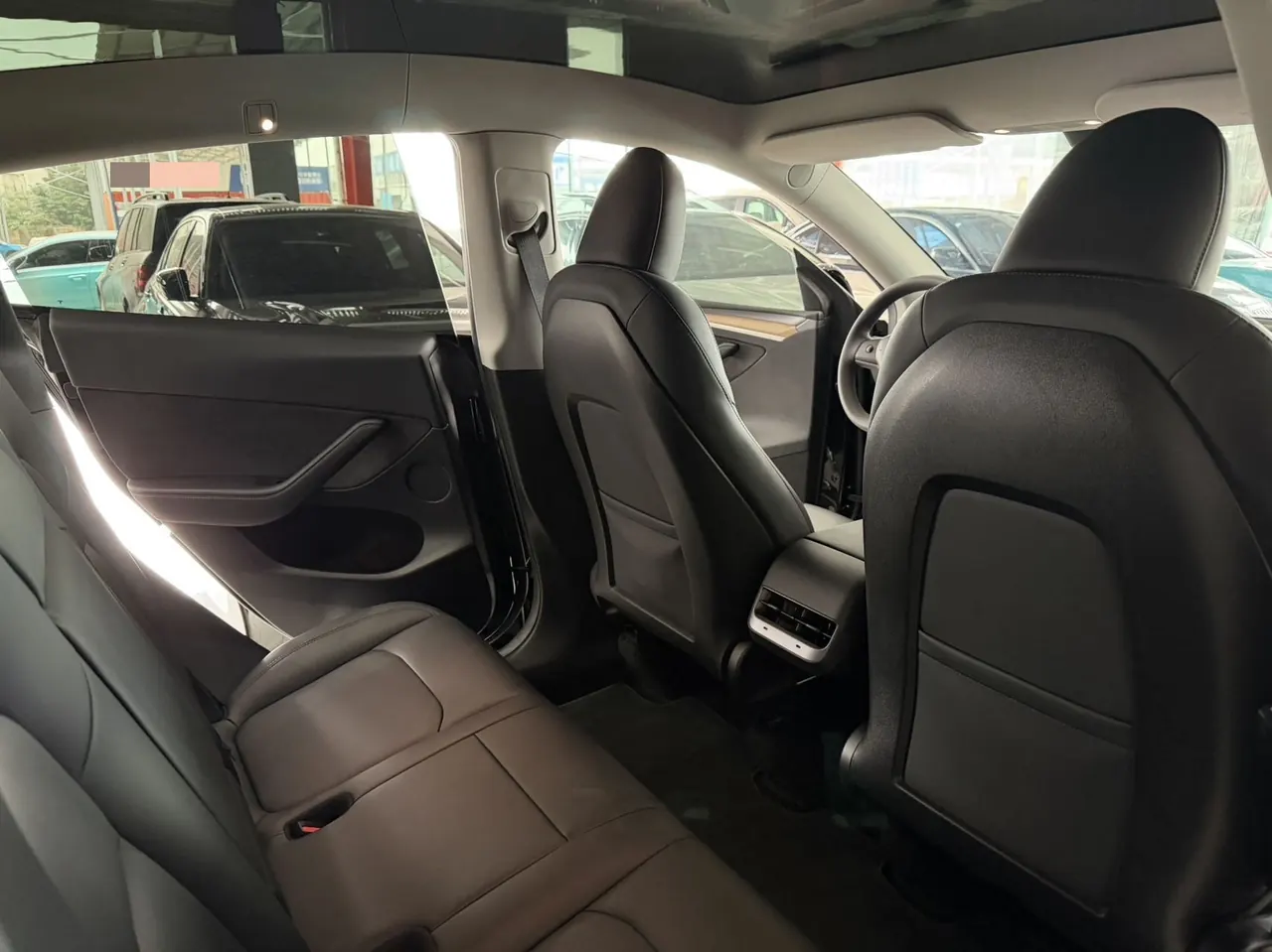 Tesla 2022 Model Y rear-wheel drive version (facelift) automatic gear 5