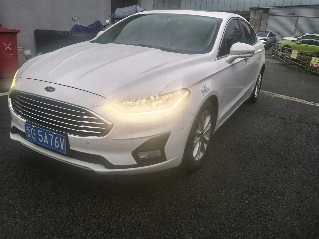 Open image lightbox: Ford 2020 Mondeo 1.5T EcoBoost 180 Fashion Automatic