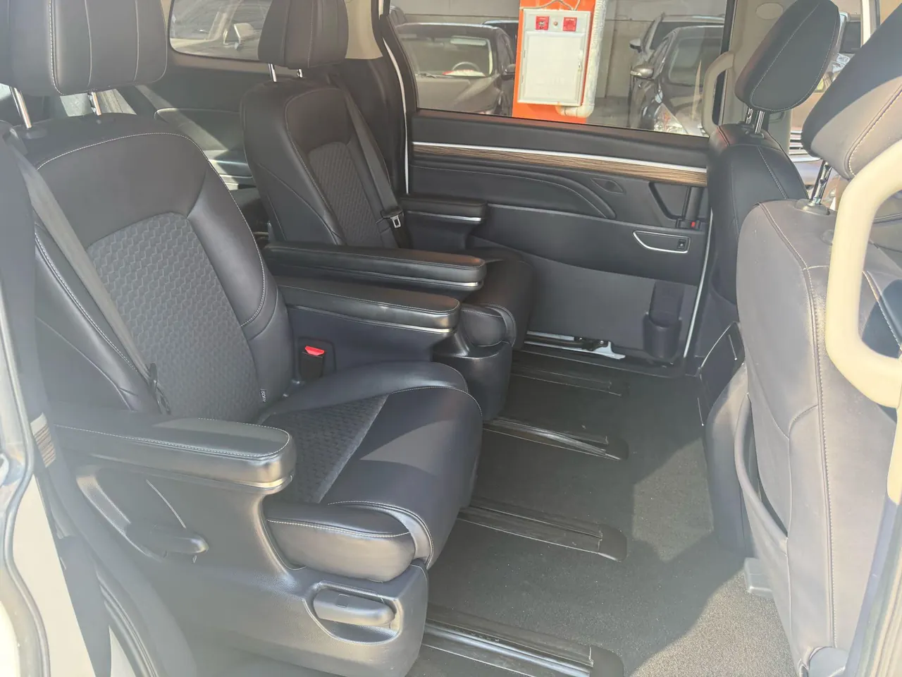 Chuanqi 2020 GM8 2.0T 390T Pilot Deluxe Automatic Gear 4