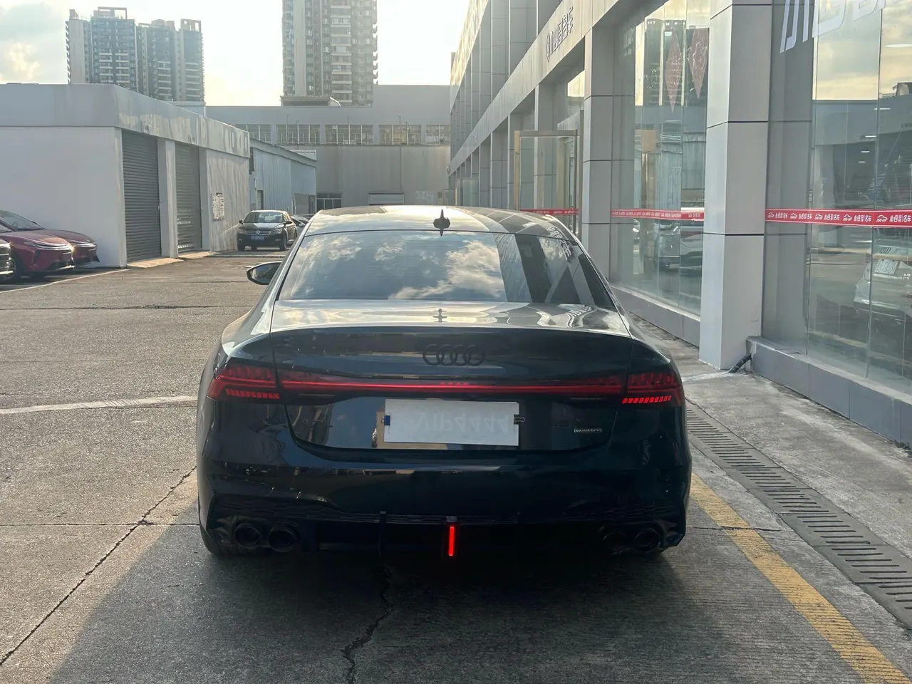 Audi 2023 A7L 2.0TFSI 45TFSI Quattro S-line Black Samurai Edition Automatic Gear 4