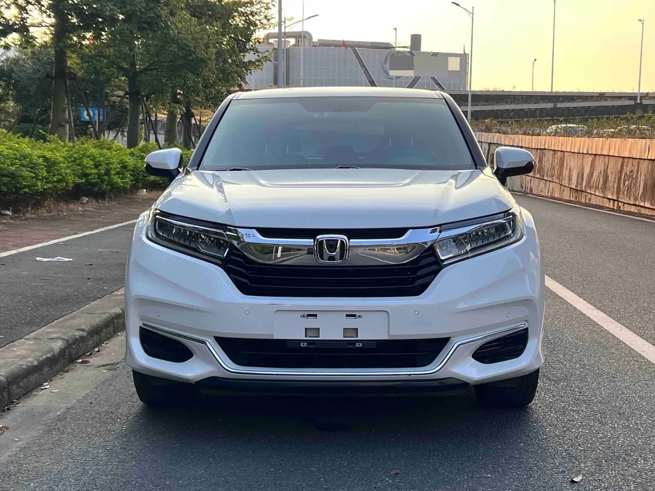 Honda 2020 Crown Road 1.5T Stepless 240TURBO Two-Drive Comfortable Edition Automatic Gear 2