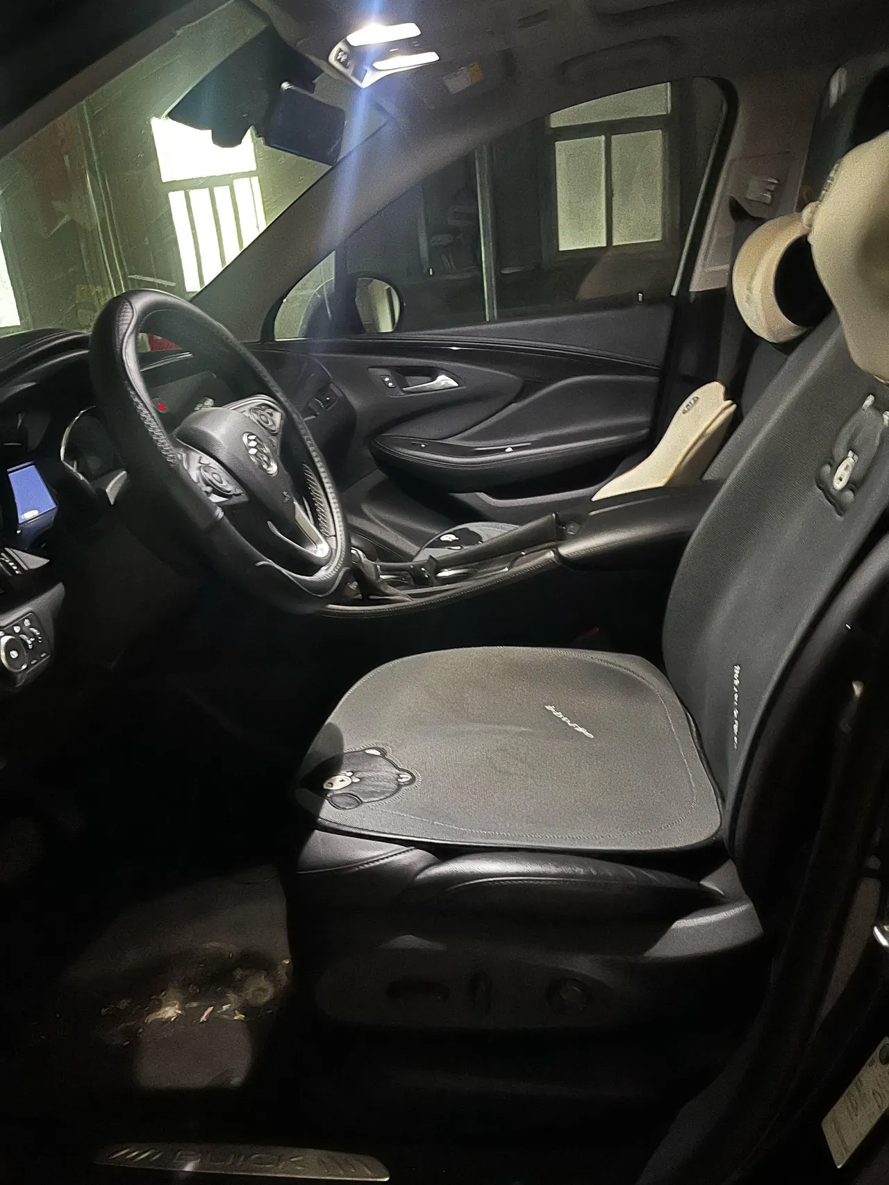 Buick 2020 Angkewei 1.5T 20T Two-Drive Elite Automatic Gear 3