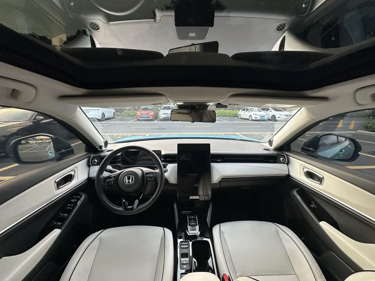Honda 2022 e:NS1 E Dynamic Edition Automatic Gear 8