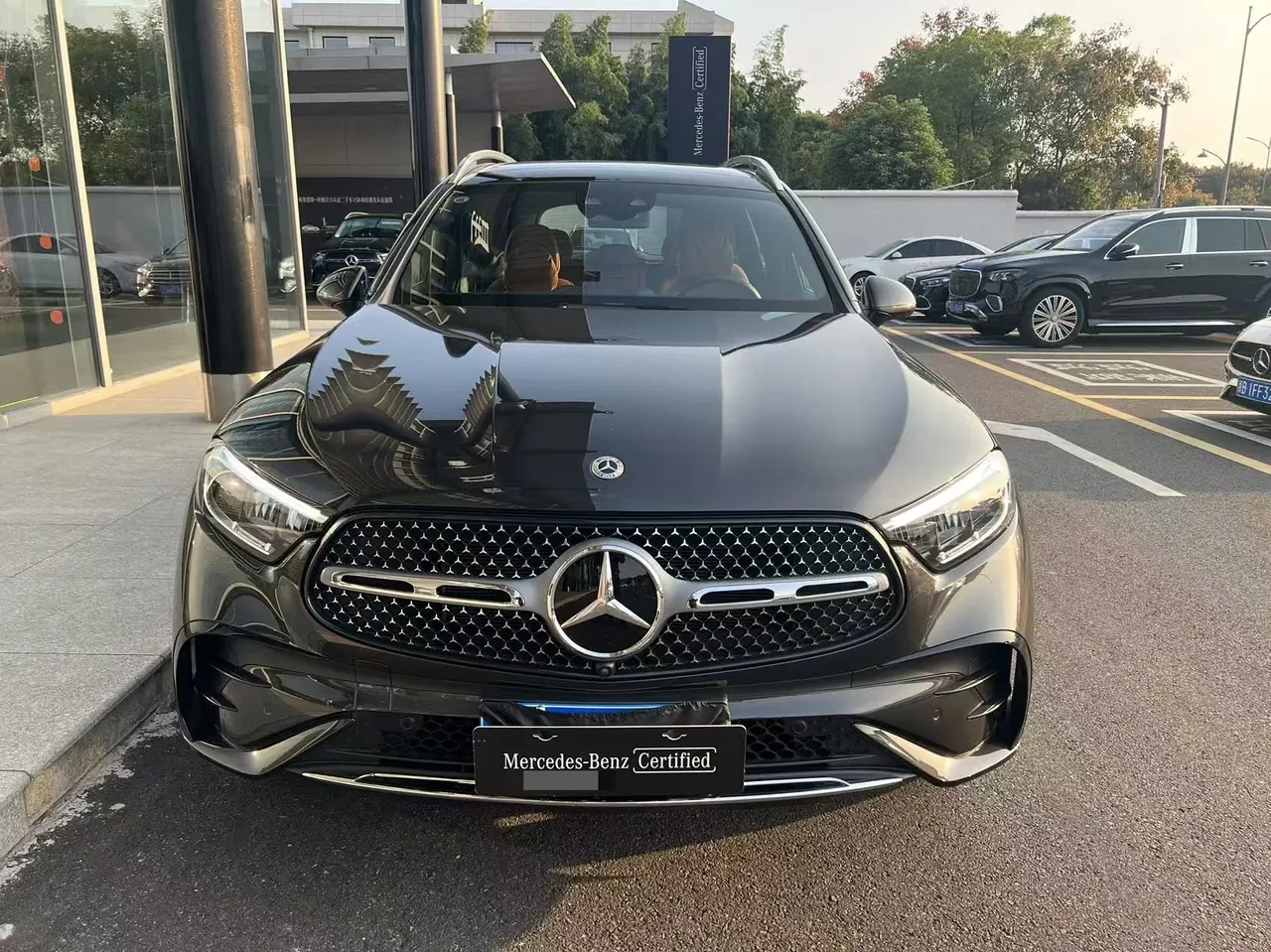 Mercedes Benz 2025 GLC 260 L 4MATIC 48V 2.0T Luxury 5-seat Automatic Gear 2