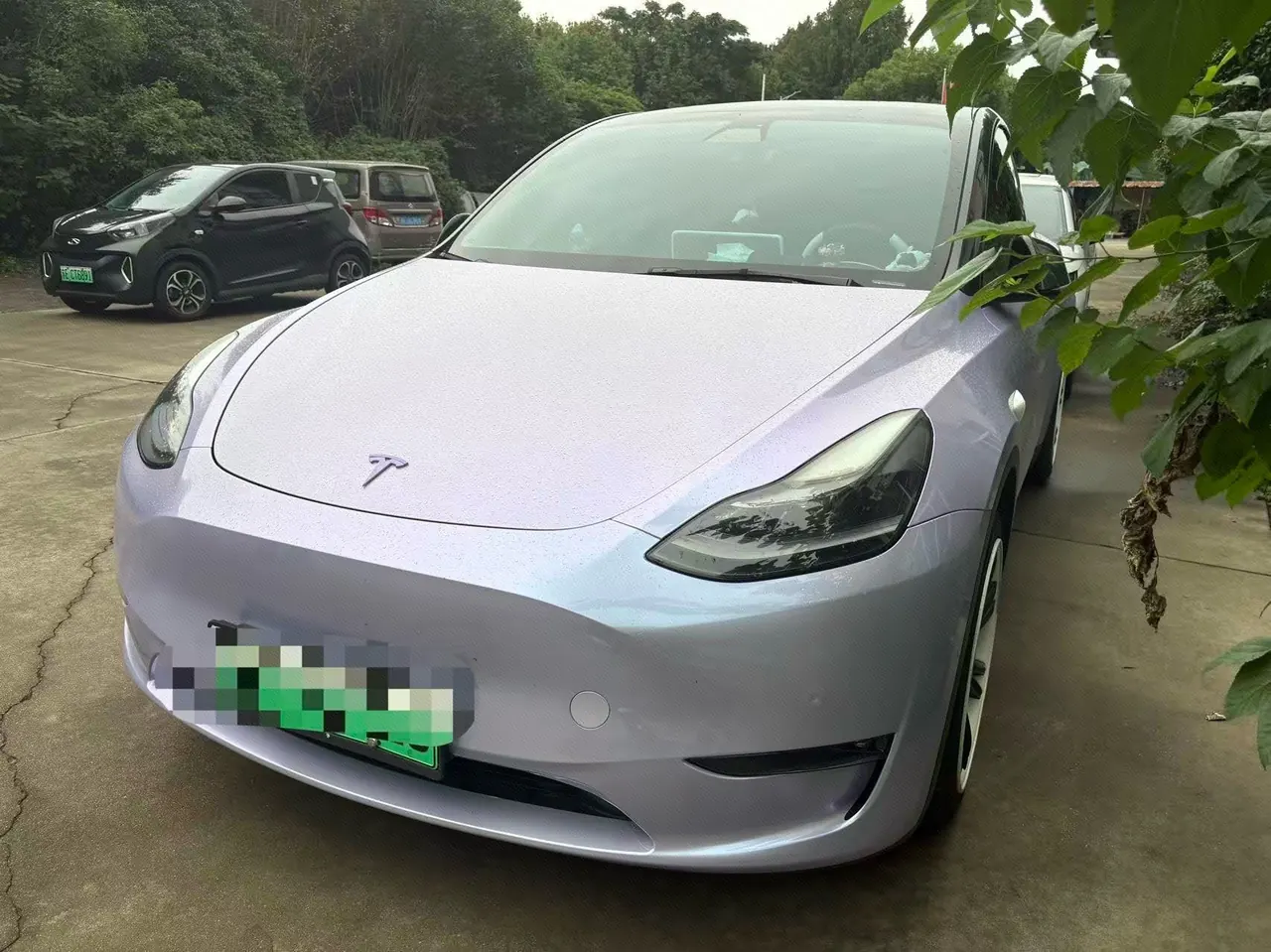 Open image lightbox: Tesla 2021 Model Y Standard Endurance Rear Drive Automatic Gear