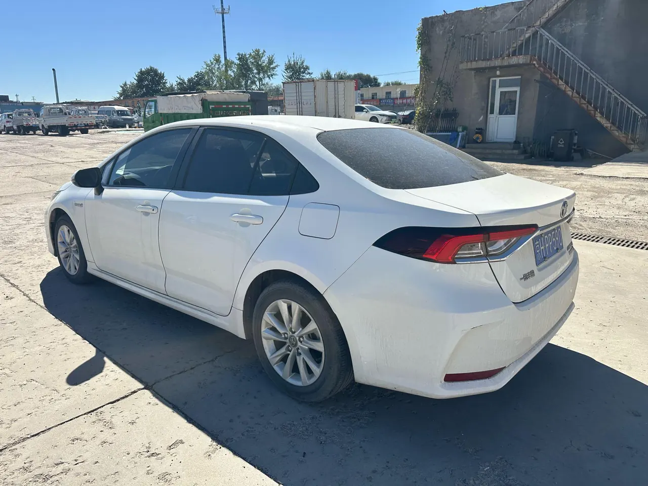 Toyota 2023 Corolla Double Engine 1.8 Stepless Intelligent Electric Hybrid Elite Automatic Gear 9