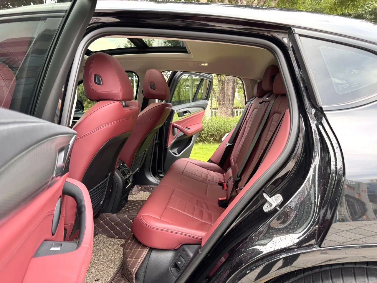 BMW X4 (Imported) 2021 X4 xDrive25i 2.0T M Sports Suit Automatic Gear 9