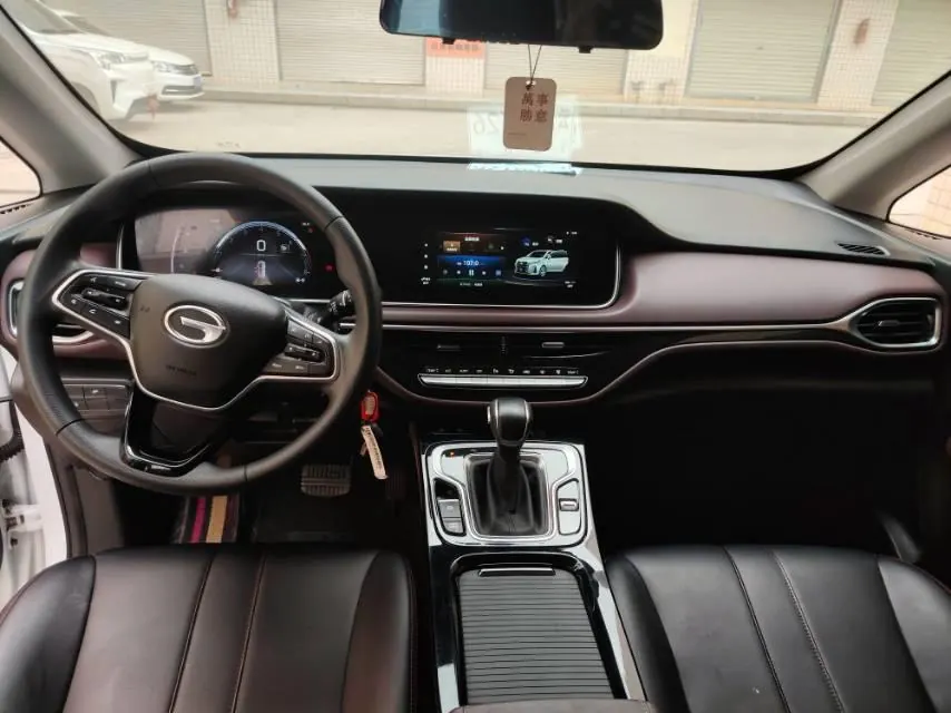 Chuanqi 2021 M6 1.5T 270T Elite Edition 7-seat Automatic Gear 8