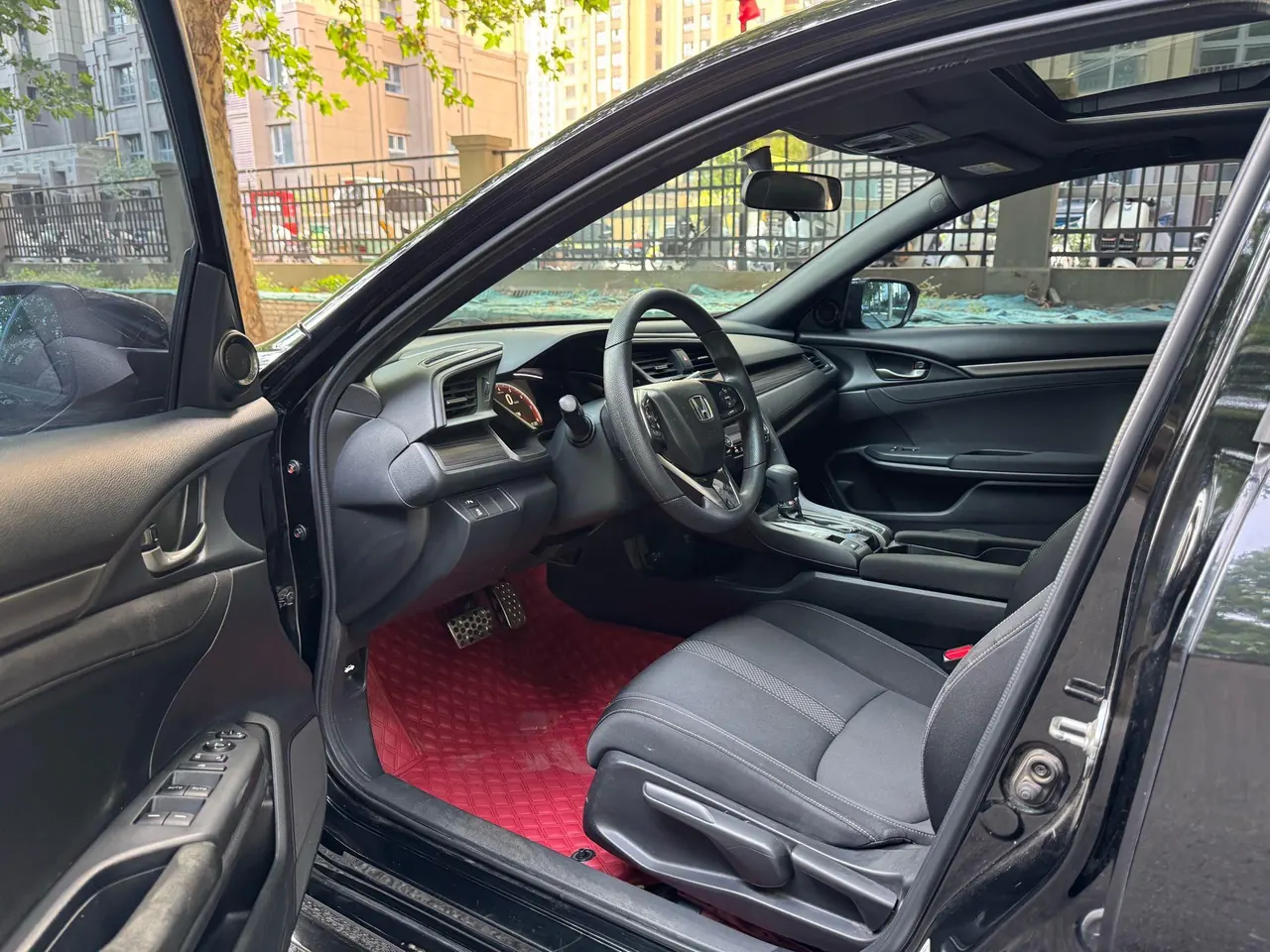 Honda 2021 Civic Hatchback 1.5T Stepless 220TURBO Tide Cool Control Automatic Gear 3