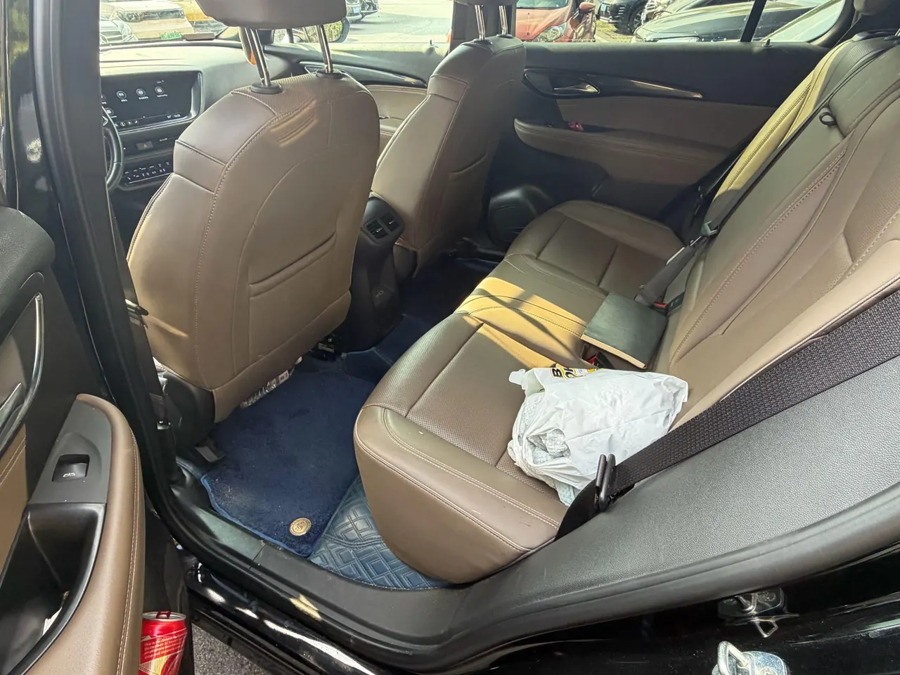 Buick 2023 Angkewei Plus 48V 2.0T 652T Luxury 5-seat Automatic Gear 6