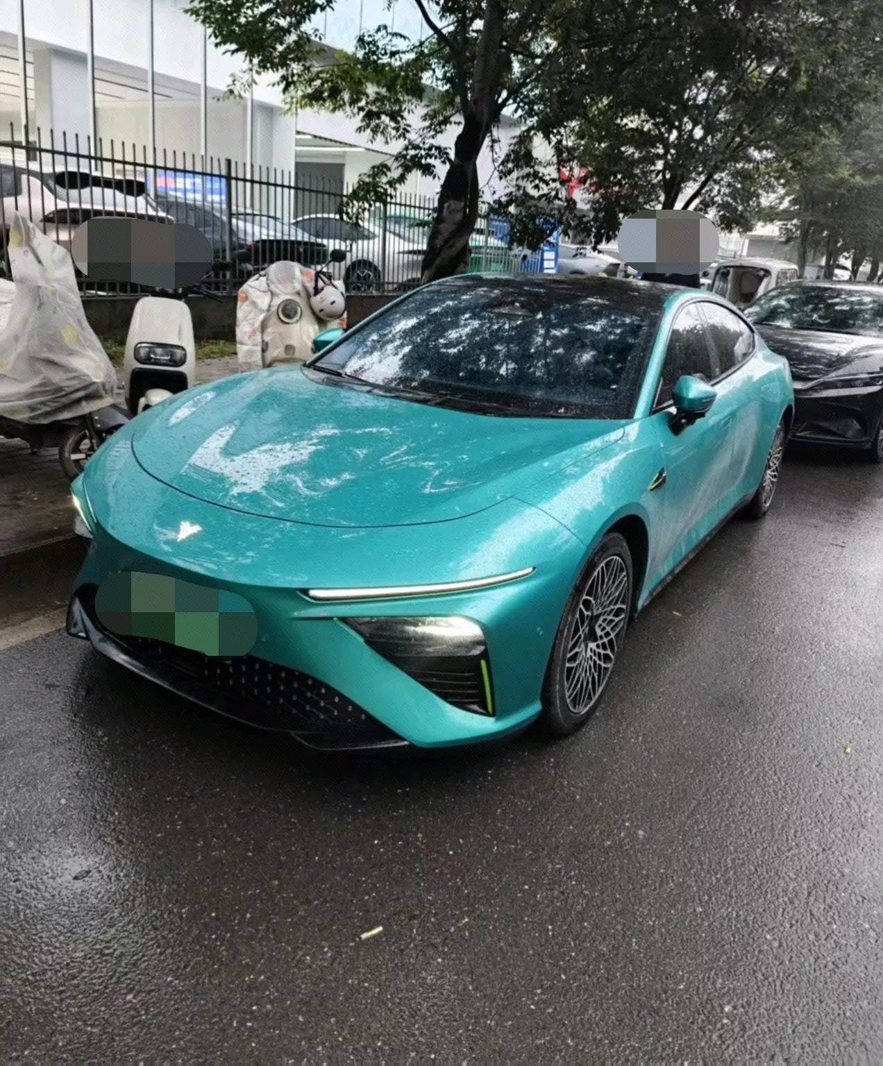 Открыть галерею: Neta 2022 Neta S 650km four-wheel drive Yaoshi version automatic gear