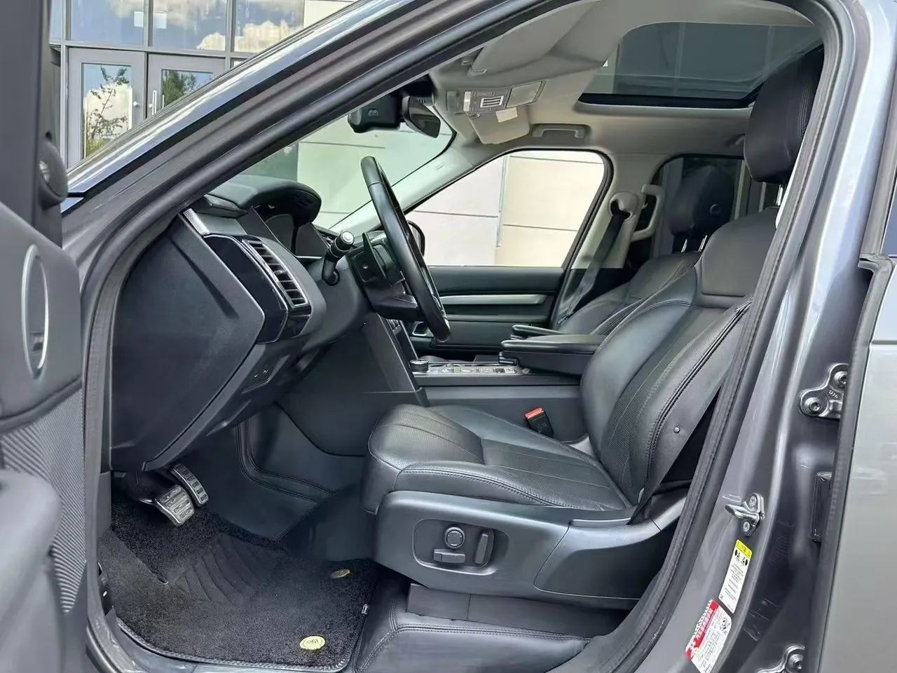 Land Rover found (imported) 2021 found 5 48V 3.0T 360PS R-Dynamic S automatic gear 2