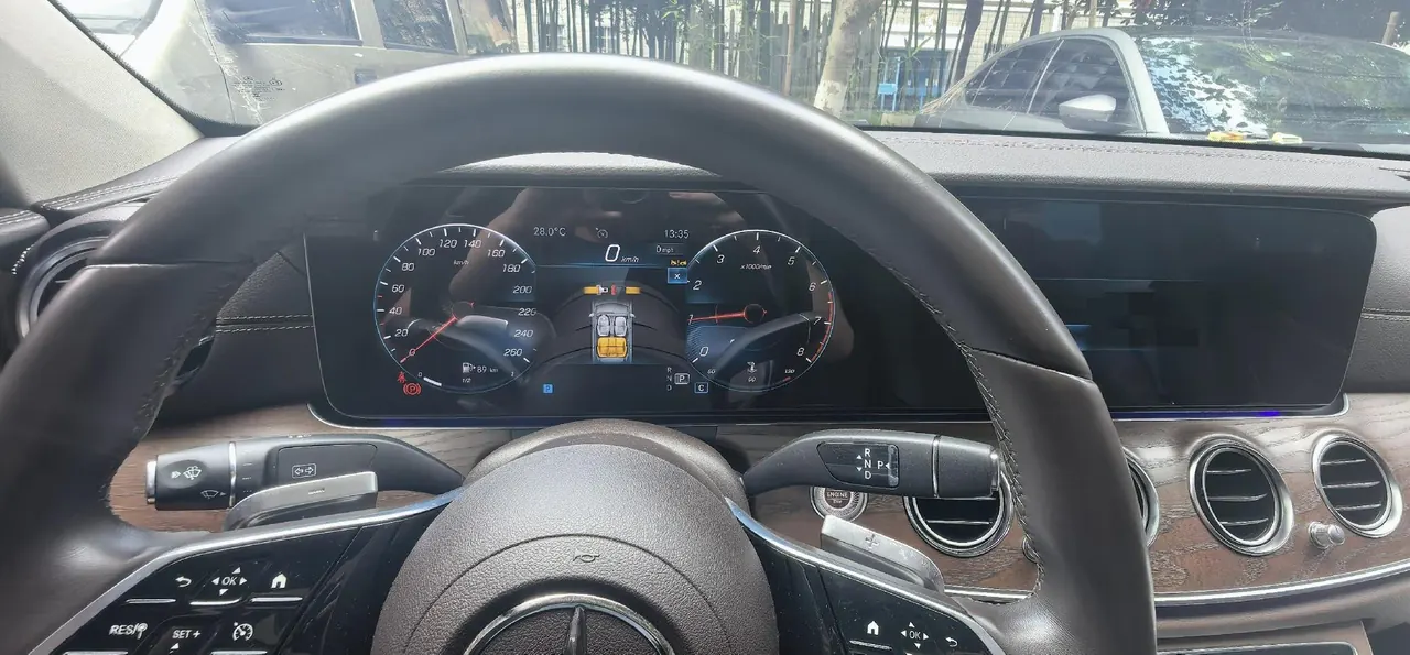 Mercedes Benz E-Class 2023 E 300 L 2.0T Fashion Automatic Gear 2