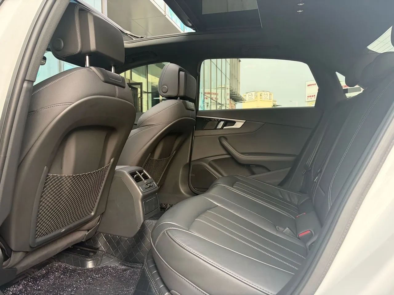 Audi 2023 A4L 2.0TFSI 40TFSI Deluxe Dynamic Automatic 7