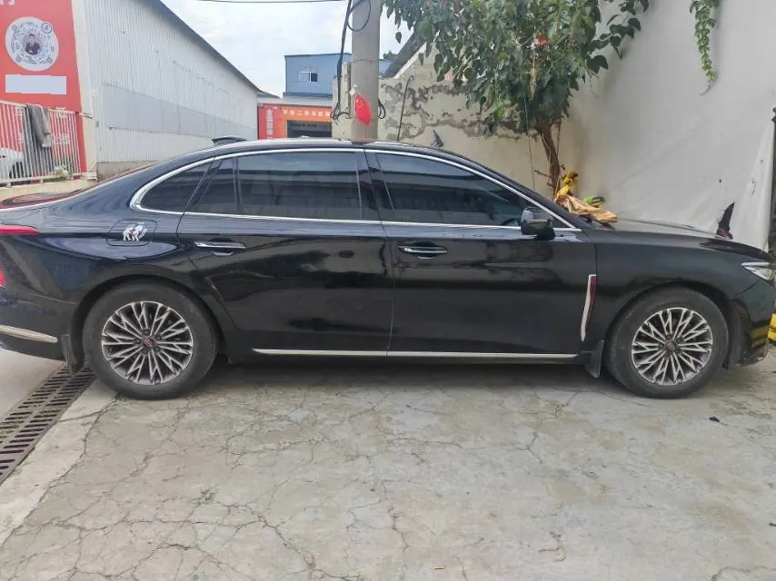HongQi 2023 H5 2.0T Zhilian Flag Edition Automatic Gear 3