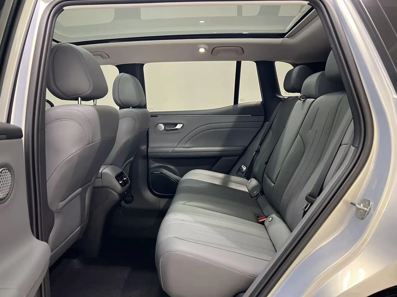 GAC Aion 2026 Aion I 60 210 Standard Automatic Gear 5