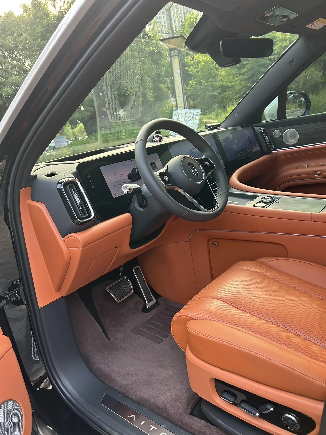 AITO 2025 AITO M9 EV Pure Electric Ultra Edition 100kWh 5-seat Edition (896-line laser Radar) Automatic Gear 6