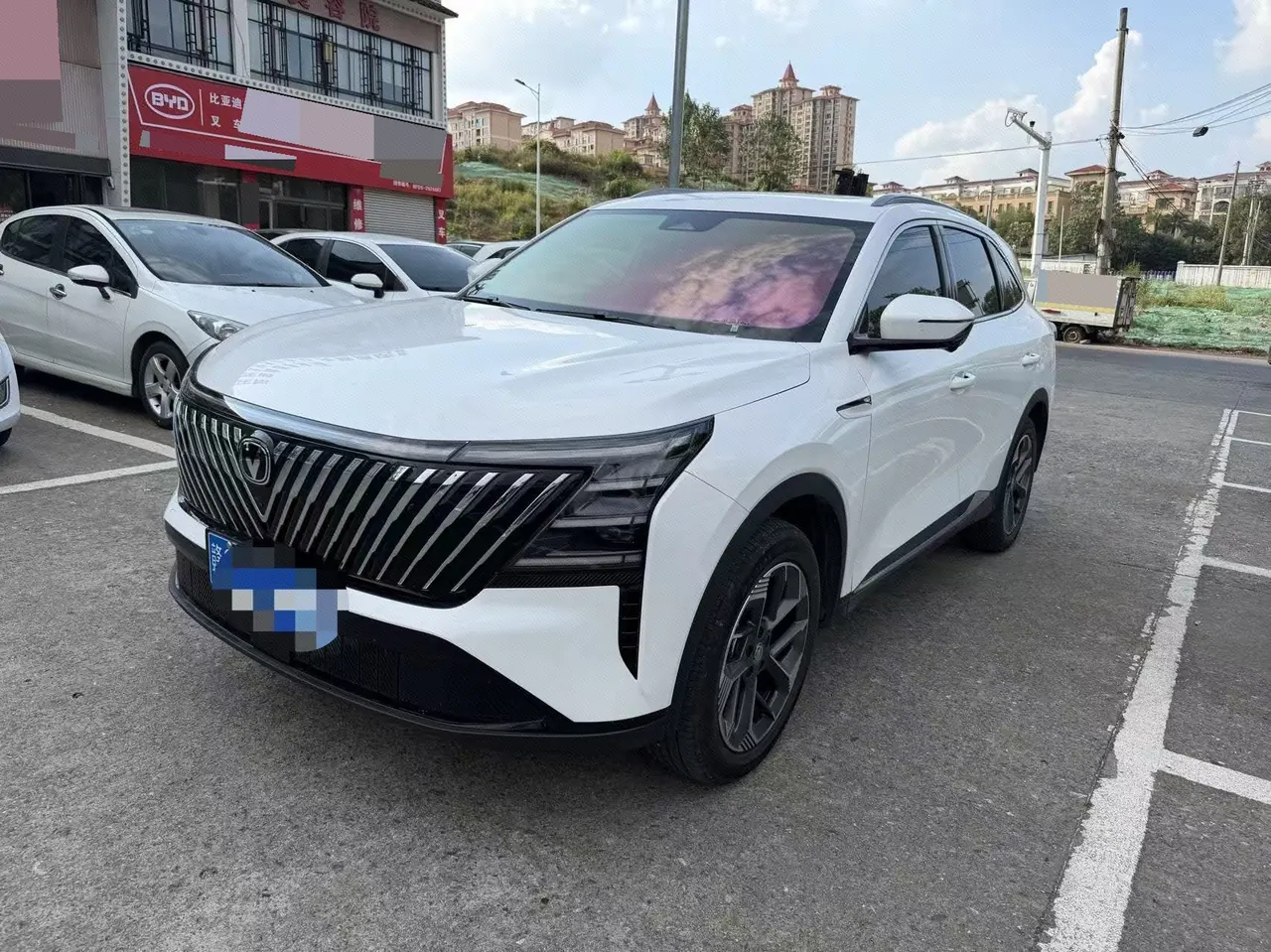 Открыть галерею: ChangAn 2026 CS75 PLUS 1.5T New Blue Whale Tianshu Flagship Automatic Gear