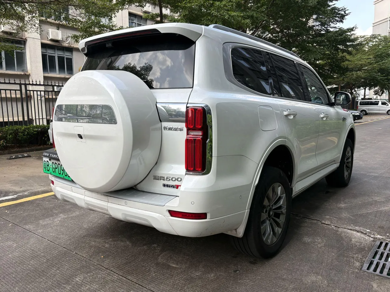 Tank 500 New Energy 2026 Model Tank 500 Hi4-T 2.0T Smart Enjoyment Version Automatic Transmission 6