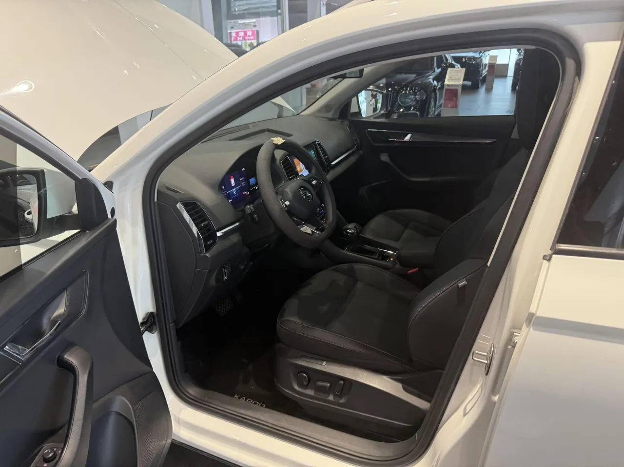 Skoda 2022 Keluoke 1.4TSI TSI280 Premium Edition Automatic Gear 7