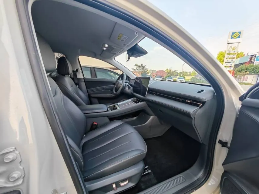 BaoJun 2026 Yunhai 600km Pure Electric Standard Edition Automatic Gear 3