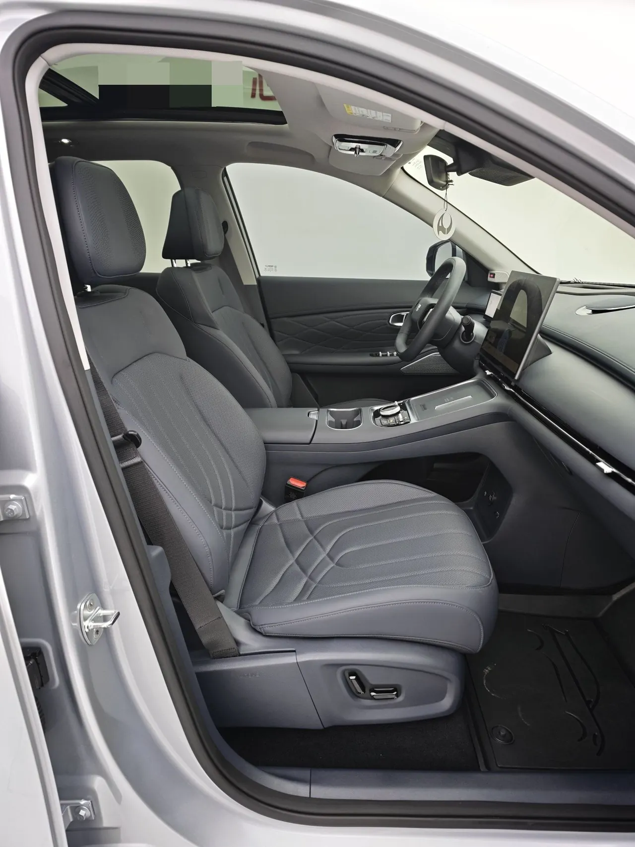 Geely Galaxy 2026 Starship 7 EM-i 1.5 135km Pilot Edition Automatic Gear 10