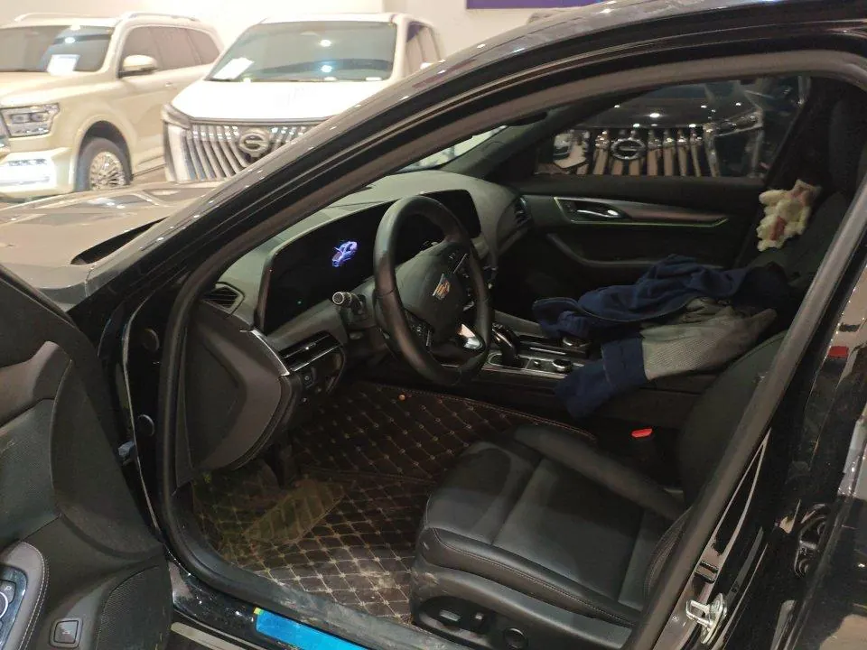 Cadillac 2025 CT5 2.0T 28T City Sports Edition Automatic Gear 2