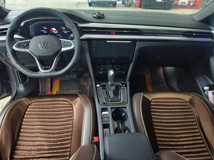 Volkswagen 2025 CC 2.0TSI 330TSI Dazzling Auto 3