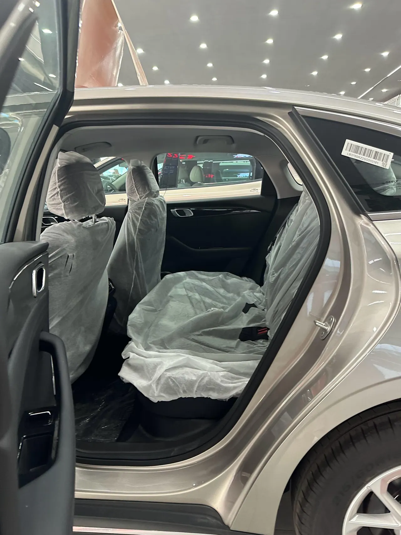 Geely Galaxy 2025 xingyao 6 EM-i 1.5 125km sailing version automatic gear 6