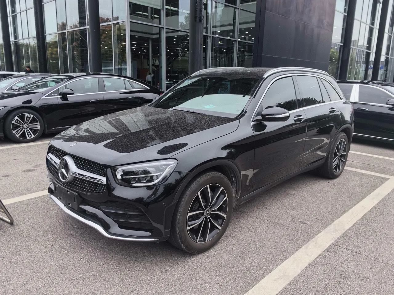 Open image lightbox: Mercedes Benz 2020 GLC 260 L 4MATIC 2.0T Luxury (Modified) Automatic Gear