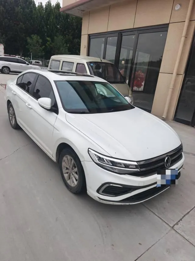 Volkswagen 2023 Bora 1.5 Smooth Limited Edition Automatic 5