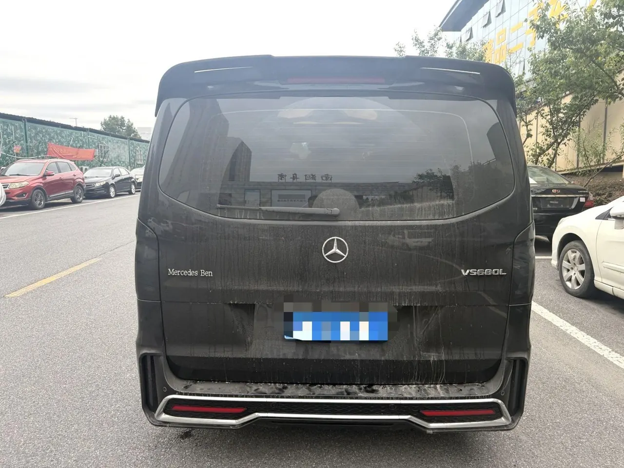 Mercedes Benz 2023 Vito 2.0T Elite Edition 7-seat Automatic Gear 5