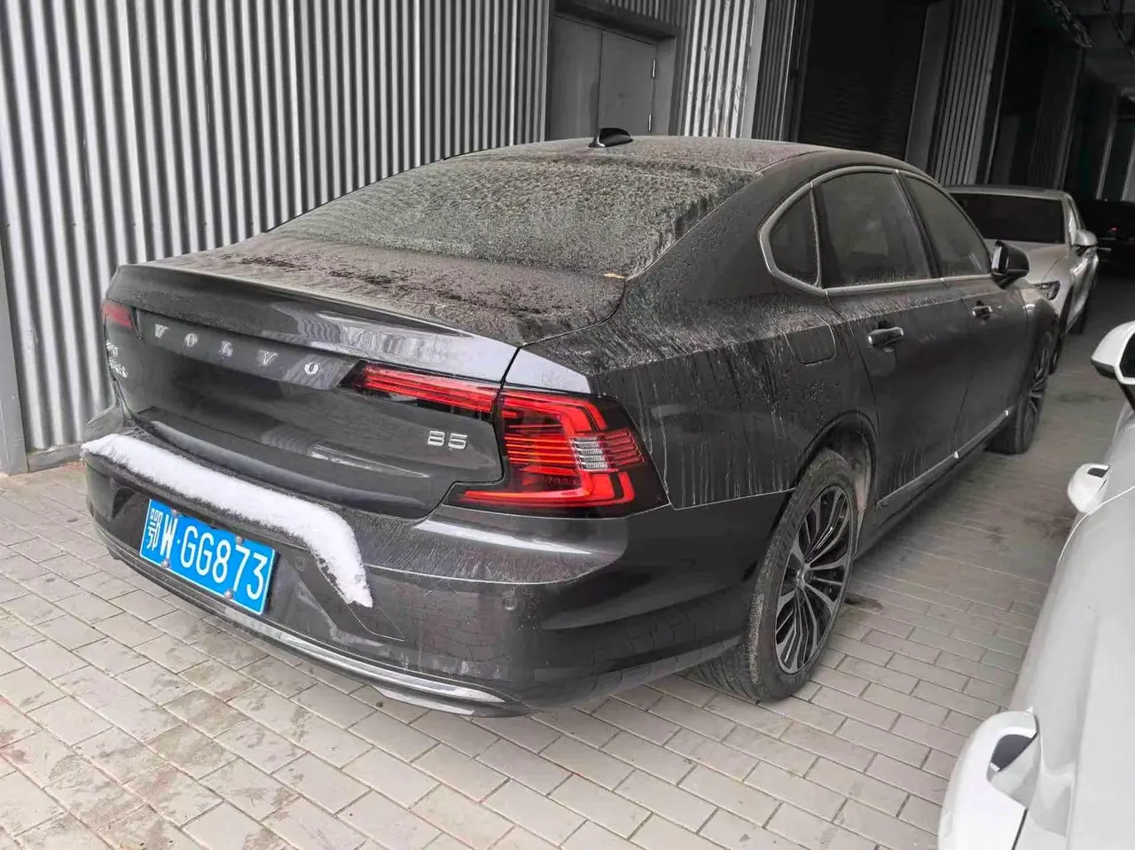 Volvo 2025 S90 48V 2.0T B5 Zhiyi Deluxe Edition Automatic Gear 2