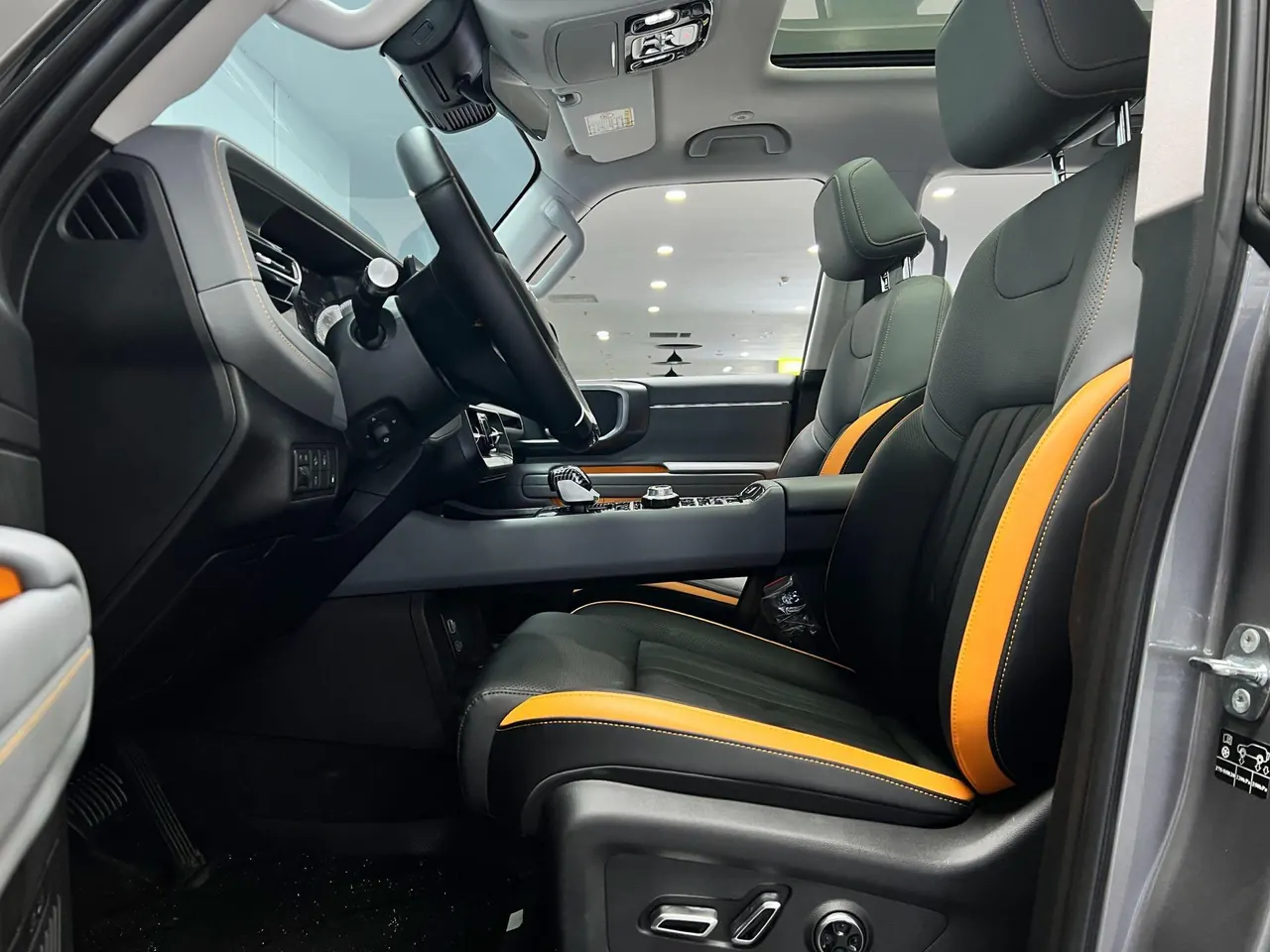 Beijing 2025 BJ40e Standard Edition Automatic 4