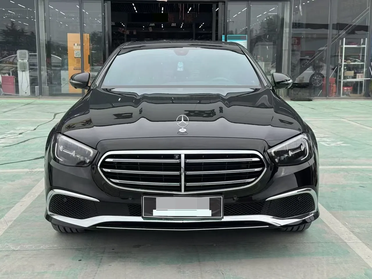 Mercedes Benz E-Class New Energy 2022 E 350 e L 2.0T Sports (Change 2) Automatic Gear 2