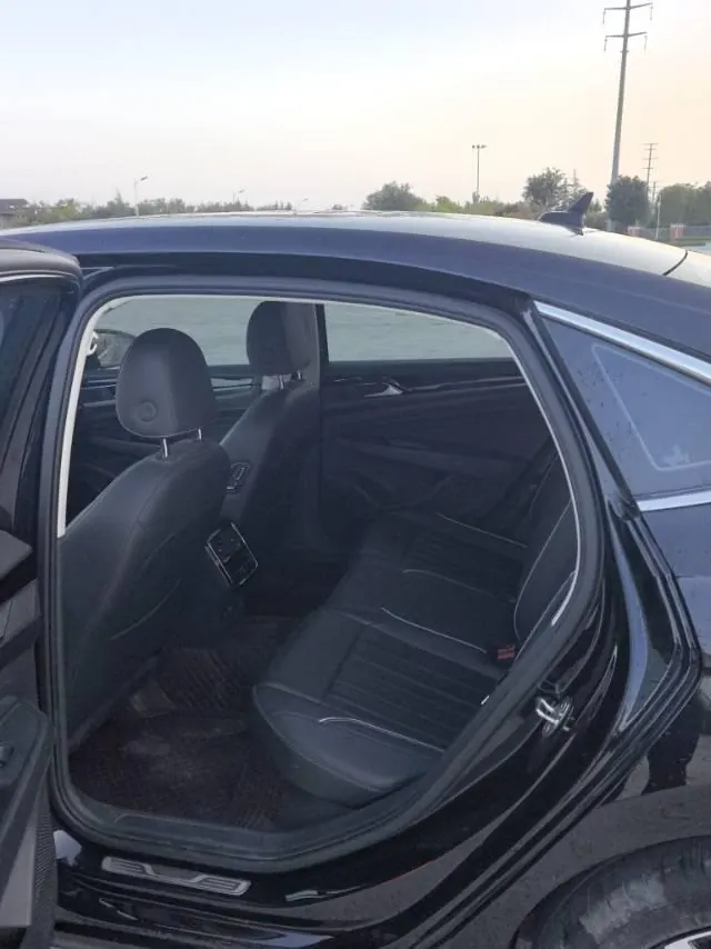 Volkswagen 2022 Passat 2.0TSI 330TSI Star Elite Edition Automatic Gear 8