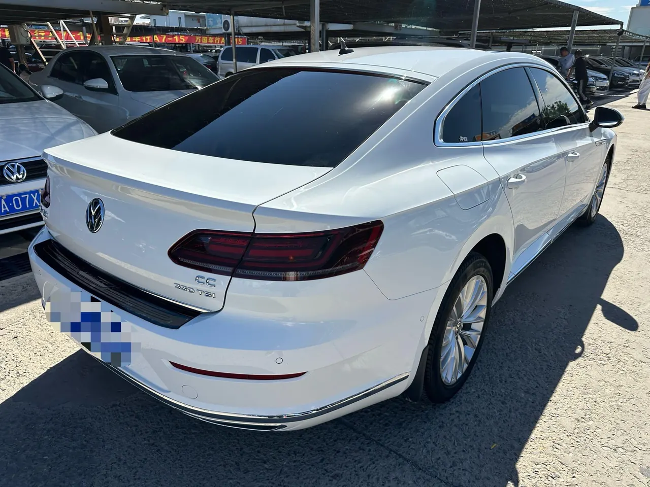 Volkswagen 2020 CC 2.0TSI 330TSI beauty version of automatic gear 2