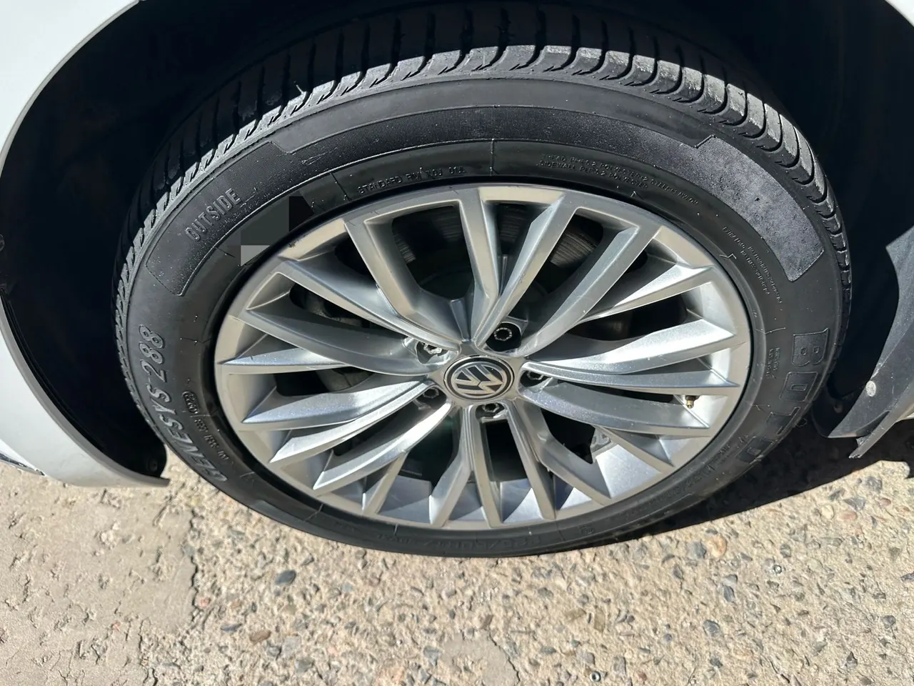 Volkswagen 2020 CC 2.0TSI 330TSI beauty version of automatic gear 8