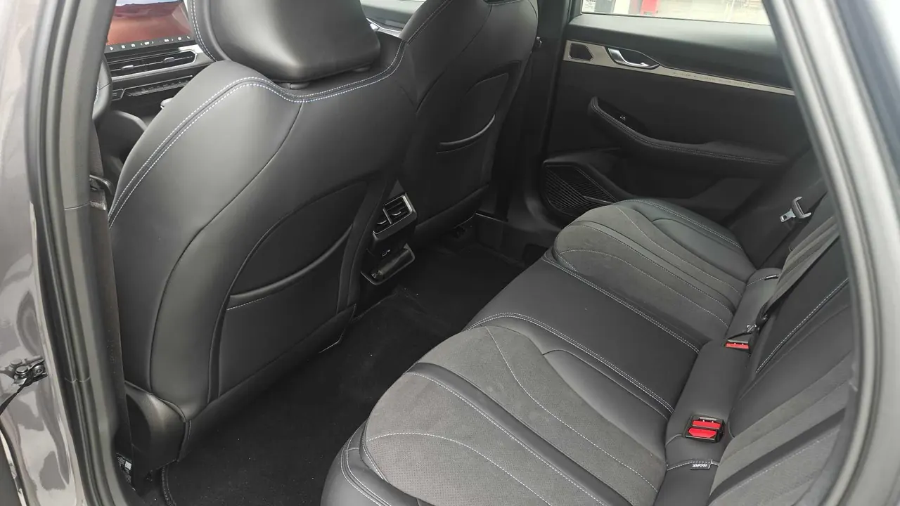 Geely 2025 xingrui 2.0TD oriental obsidian current edition automatic gear 7
