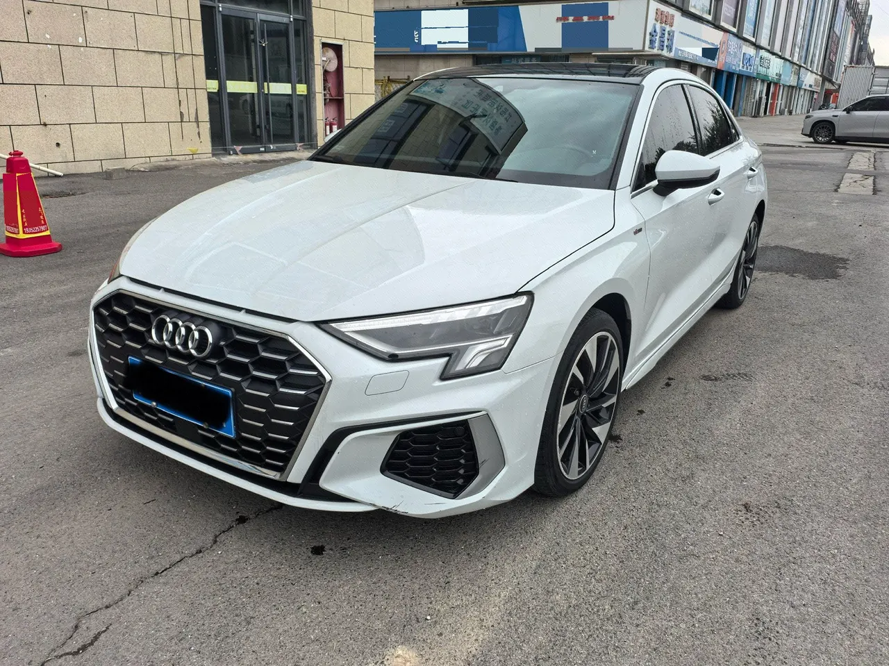 Open image lightbox: Audi 2023 A3L Limousine 1.4TFSI 35TFSI Fashion Sport Version Automatic Transmission