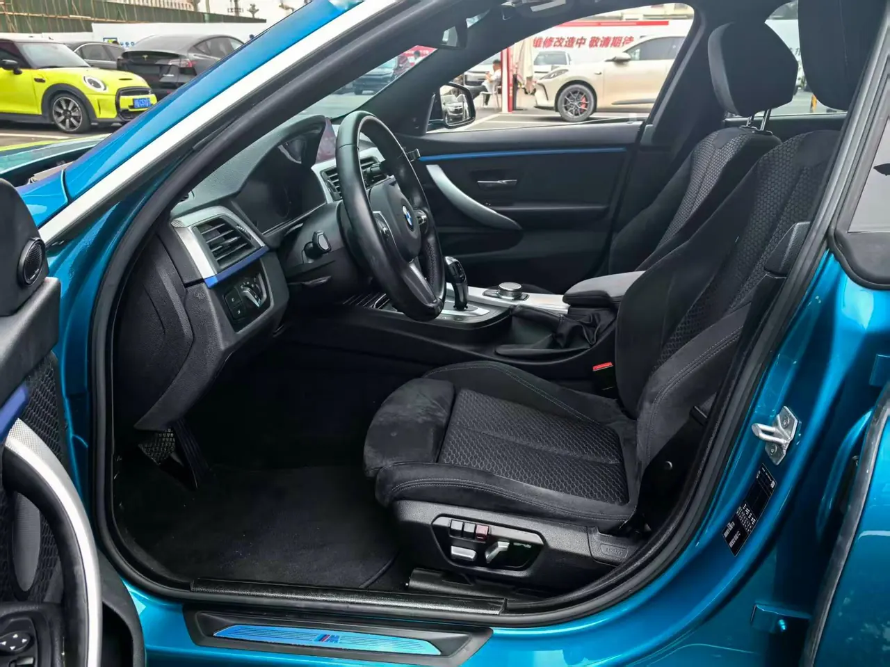 BMW 4 Series (Imported) 2020 425i Four-Door Coupe 2.0T M Sports Suit Automatic Gear 2