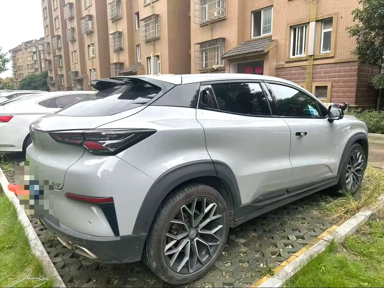 ChangAn 2022 UNI-T 1.5T exclusive automatic gear 4