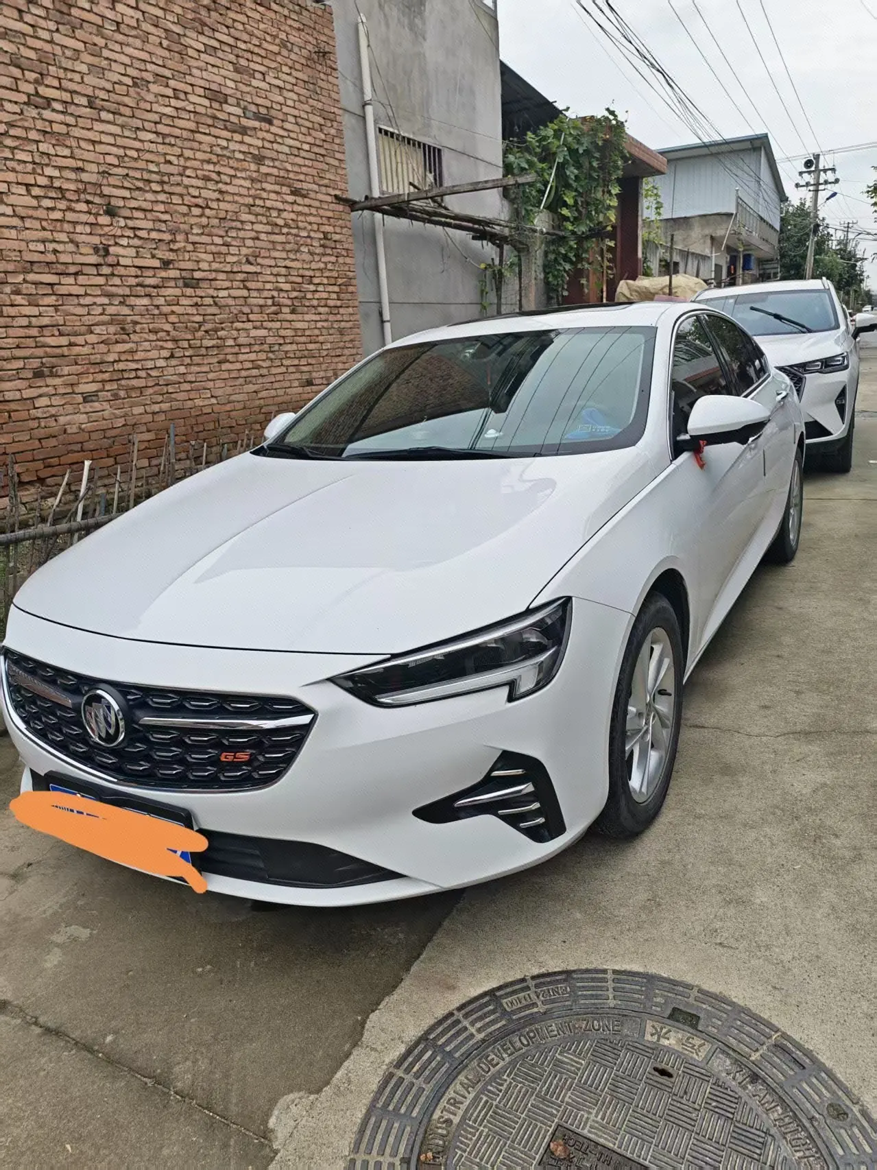 Open image lightbox: Buick 2020 Regal 1.5T 552T Elite Automatic Gear