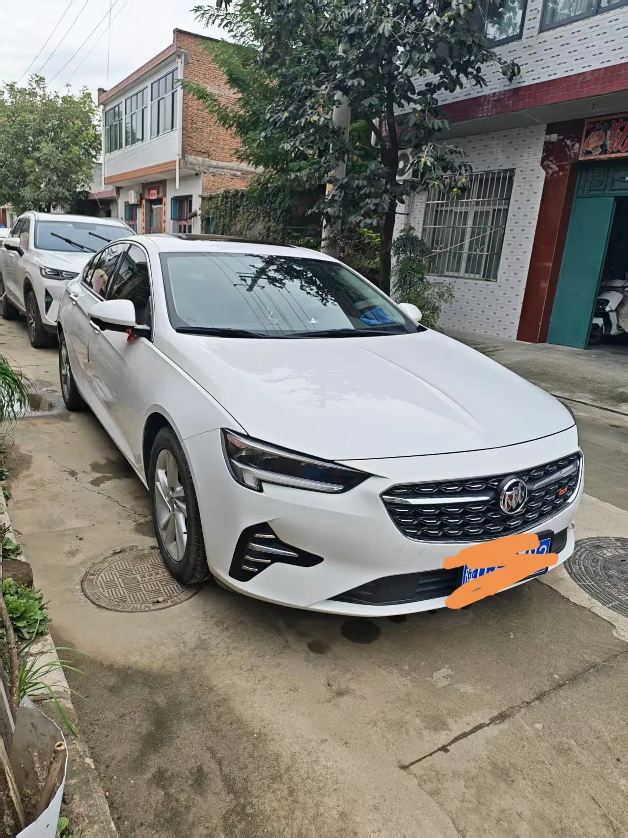 Buick 2020 Regal 1.5T 552T Elite Automatic Gear 2