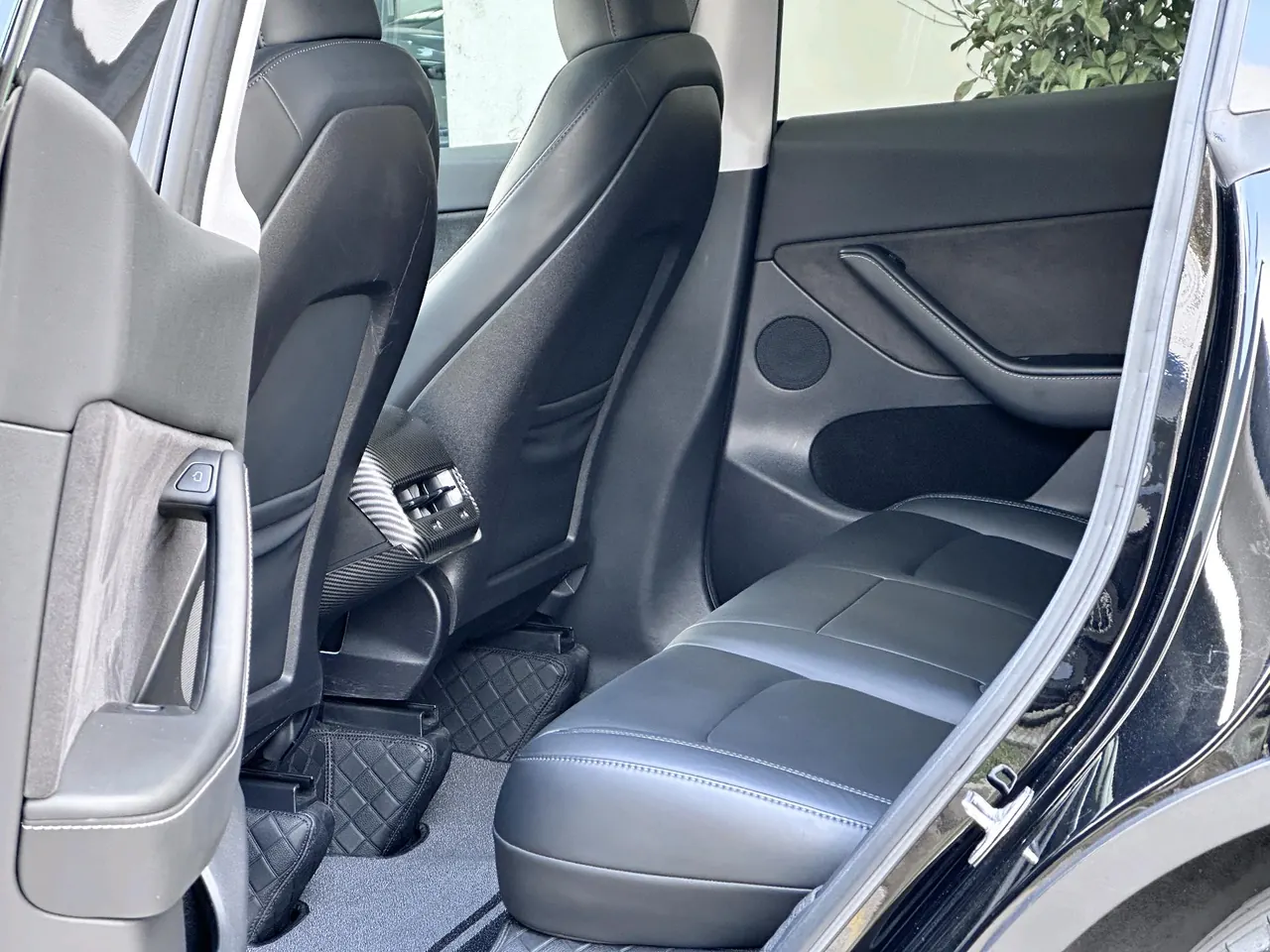 Tesla 2022 Model Y rear-wheel drive version (facelift) automatic gear 6