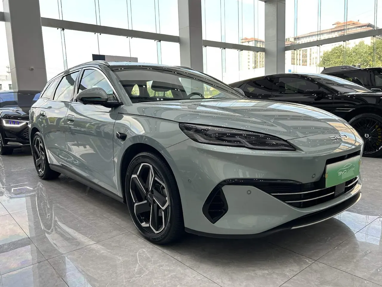 BYD 2025 seals 06 DM-i 1.5 stepless travel version 150KM flagship automatic gear 2