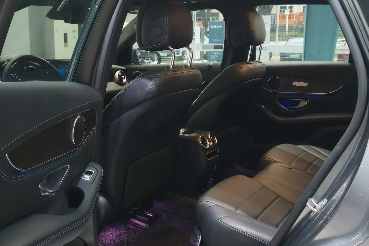 Mercedes Benz 2020 GLC 300 L 4MATIC 2.0T Dynamic Automatic 5